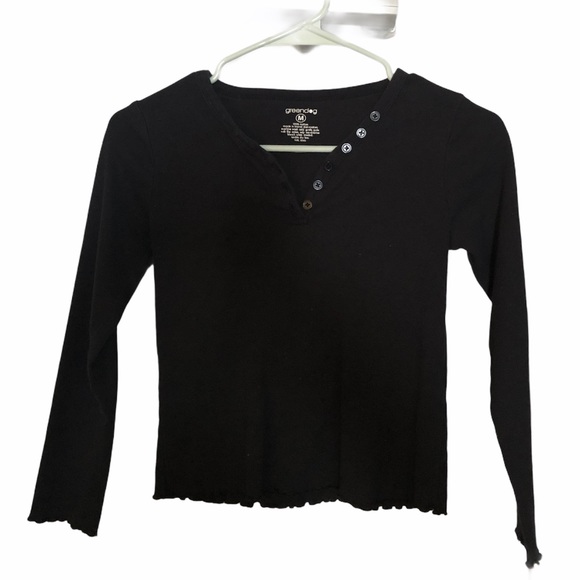 Urban Outfitters Tops - Urban Outfitters Black Button Lettuce Crop Top XS